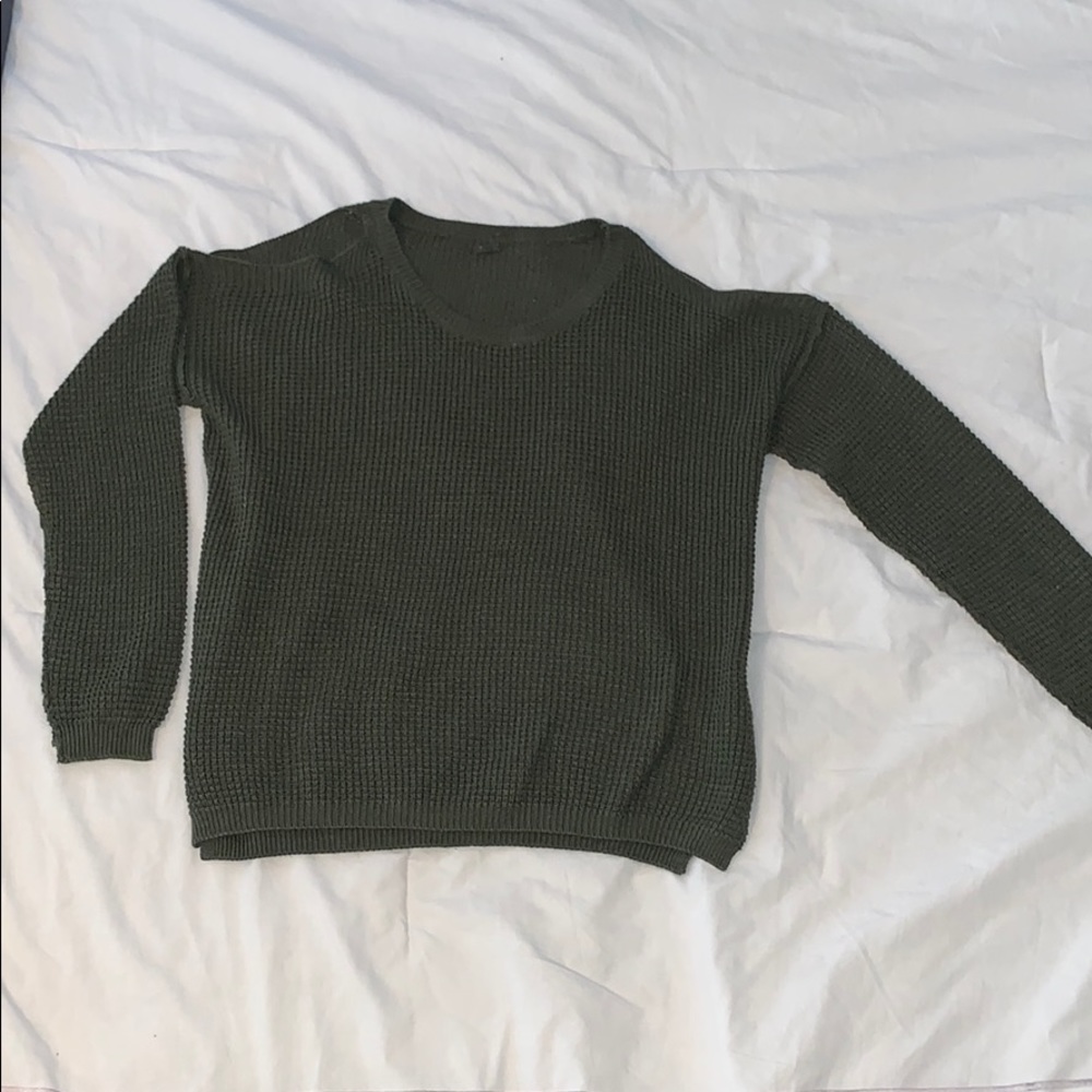 Green Sweater with Should Slits